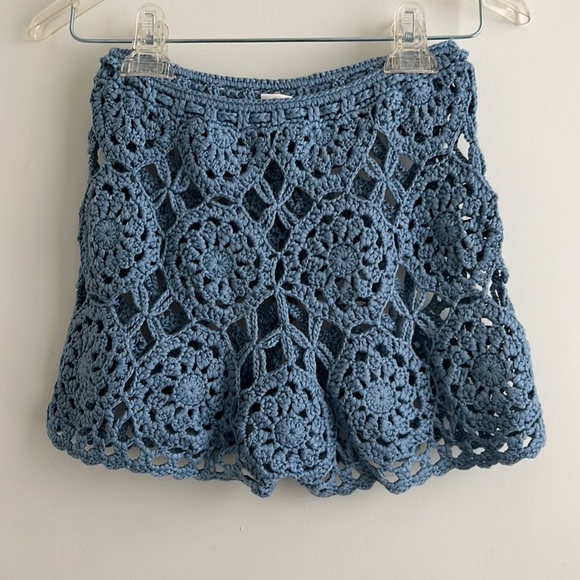 Crochet shorts - Picture 2 of 3